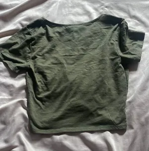Forever 21 V-Neck Crop Top thumbnail 2