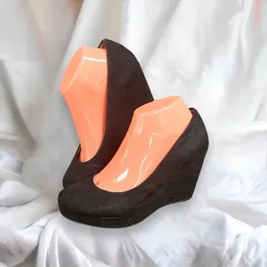 A.n.a wedge round toe suede heel size 8w‎ thumbnail 3