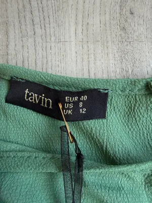 Tavin Green Long Dress Size L (US 8) NWT Long Sleeve Elegant Modest thumbnail 6