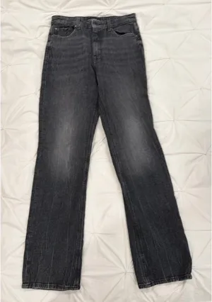 Guess Jeans thumbnail 1