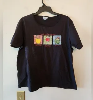 Y2k Sonoma Goods for Life Women's Graphic T-shirt size Large thumbnail 1