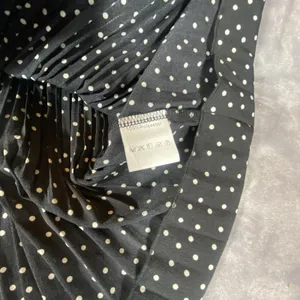 Exlura Pleated Skirt Large Black Polka Dot Maxi Stretchy Swing‎ Flowy Feminine thumbnail 9