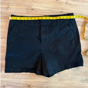 Banana Republic Black Chino Shorts Size 14 Cotton 90s Style XL Transitional thumbnail 6