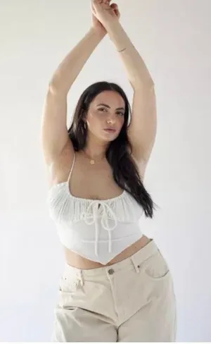 Urban Outfitters Top thumbnail 1