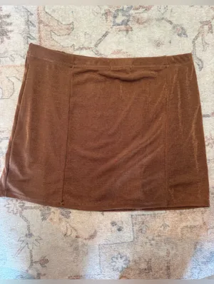 PrettyLittleThing Brown Mini Skirt thumbnail 4