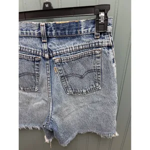 Levis Vintage High Waisted Denim Cutoff Shorts Light Wash Blue Size 24 Button up thumbnail 3