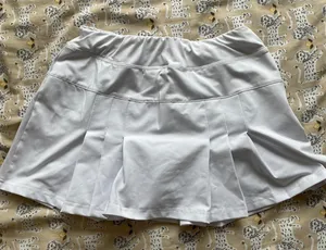 White Tennis Skirt Size XS thumbnail 1