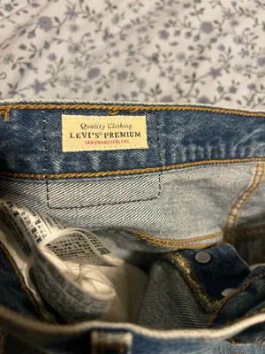 Levi’s Jean Denim Shorts Distressed 501 thumbnail 5