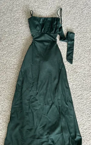 Hello Molly Midi Dress thumbnail 4