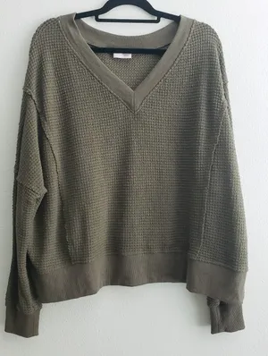 Pink Lily Waffle Knit Long Sleeve Sweater thumbnail 2