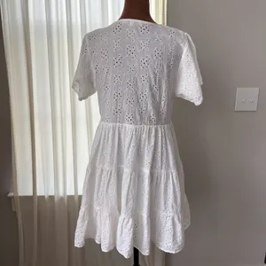 Olivaceous Eyelet‎ Sundress S White Cottagecore Summer Beachy Coquette Preppy thumbnail 2