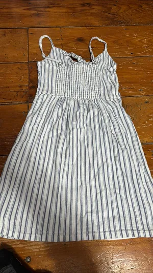 Sundress Hollister thumbnail 3