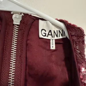 Ganni Sequined Ruched Crop Top in Port Royale Size 32‎ thumbnail 7