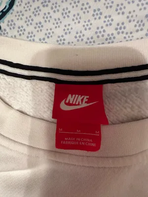 Nike Women’s Crewneck Sweatshirt thumbnail 4