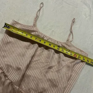 Victoria's Secret size M stain tank top thumbnail 4
