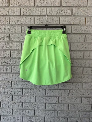 Lululemon Hotty Hot High-Rise Skirt *Long Scream Green Light Size 4 thumbnail 5