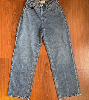 Abercrombie High-Rise Jeans thumbnail 2