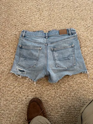 Women’s American Eagle Mom Shorts thumbnail 6