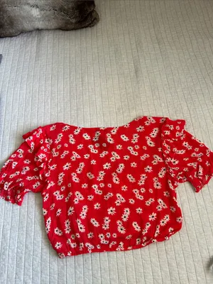 American Eagle red floral crop V faux wrap, ruffle short sleeve BoHo blouse M thumbnail 8