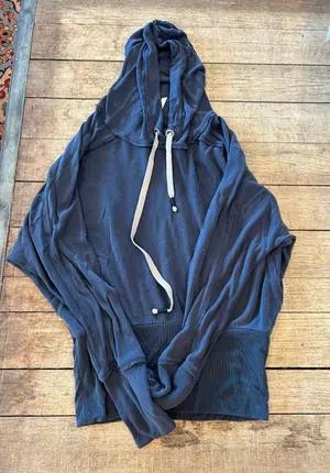 Movement Pullover thumbnail 1