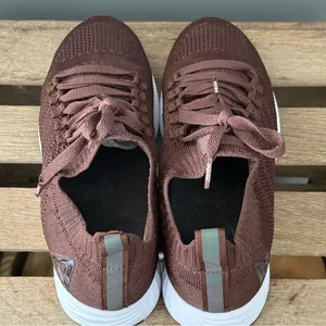 PEAK Tennis Shoes Size 7 Brown Lightweight Walking Slip-on Running‎ shoes A24 thumbnail 9