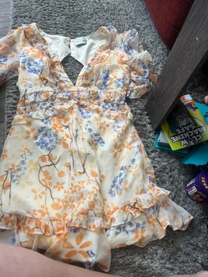Hello molly frolic season Floral Ruffle V-Neck Mini Dress size 8 thumbnail 14