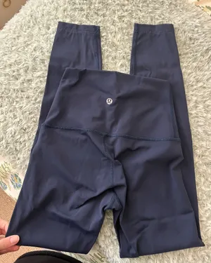 Lululemon Wunder Under 25” Leggings thumbnail 1