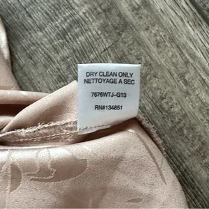 Pink jacquard satin wrap blouse - Wayf thumbnail 8