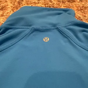Lululemon Asana Zip Up Jacket Womens 2 Blue Fitted‎ Athleisure Yoga thumbnail 4