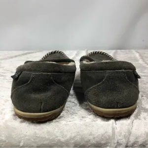Minnetonka Grey Moccasins w/cable braid top 7w slippers house shoes thumbnail 2