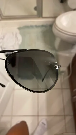 Ray-Ban Sunglasses thumbnail 6