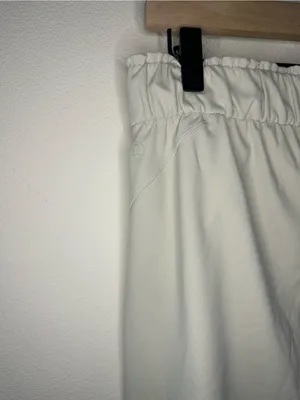 Lululemon Stretch Luxtreme High-Rise Jogger Natural Ivory W5EG1S size 8 thumbnail 10
