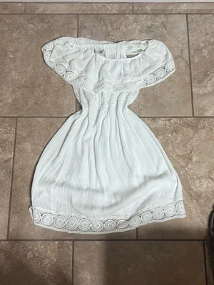 white beach dress Size M thumbnail 3