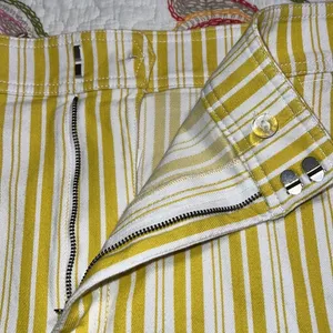 LOFT size 12 women’s striped skirt yellow white zip button close with pockets thumbnail 5