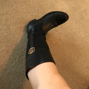 Tommy Hilfiger Black Mid Calf Zip Up Boots with Gold Hardware- Size 8 thumbnail 11