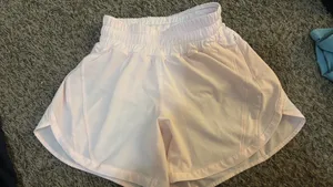 Lululemon Shorts Hotty Hot thumbnail 1
