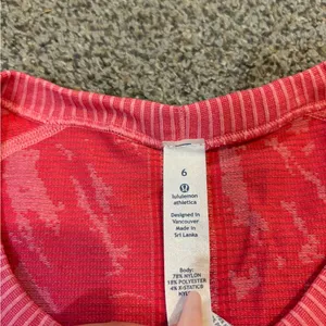 Lululemon Swiftly Tech Tee thumbnail 2