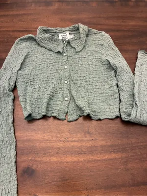 Princess Polly Top Women’s 6 Long Sleeve Blouse Green Button Down Collared thumbnail 1