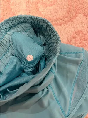 Lululemon Shorts thumbnail 4