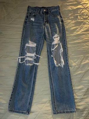Aeropostale 90s Boyfriend Jeans thumbnail 1