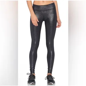 Beyond Yoga Black Metallic Mid Rise 26in Leggings S thumbnail 6