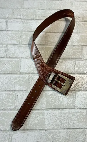 Women's Brown Textured Leather Belt with Silver Buckle thumbnail 1