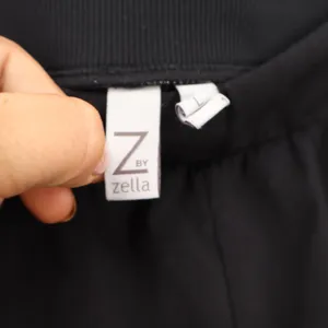 Z by Zella Womens Black Active Workout Shorts Front Zip Pockets Size L thumbnail 3