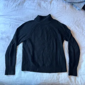 Abercrombie Black Turtleneck Sweater thumbnail 2