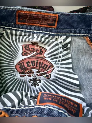 Rock Revival Betty cropped denim capri jeans size 32 thumbnail 11