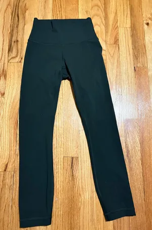 Lululemon Align High-Rise Cropped 23” Leggings – Size 2 (Like New) thumbnail 1