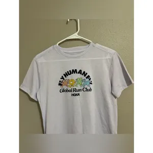 Hoka Global Run Day GlideTech Short Sleeve Crewneck T Shirt Women’s Size Small thumbnail 3