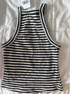 HYFVE Dry Goods Top thumbnail 2