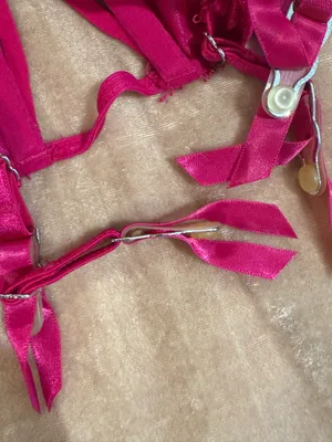 Victoria's Secret 34B Fuchsia Lace Chemise thumbnail 6