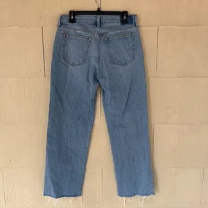 Abercrombie & Fitch - The Baggy Low Rise Jean thumbnail 4